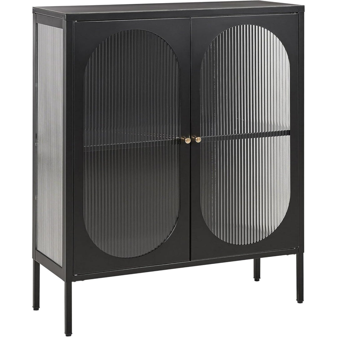 Sideboard mit goldfarbenen Griffen und 2 Tueren